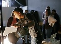 Fotografia produktowa na przykładzie fotografii szkła - prowadzący Michał Zagórny &bull; fot.Grzegorz Mikrut