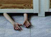 Paulina Broniarek SGI &bull;&nbsp;„Hide & seek” &bull;&nbsp;cykl 12 fotografii.Paulina Broniarek SGI &bull;&nbsp;„Hide & seek” &bull;&nbsp;cykl 12 fotografii.