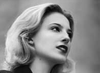 Autor: Paulina Lipińska &bull;&nbsp;Session: Warsaw High Society &bull;&nbsp;Model: Maria / Orange Models &bull;&nbsp;Makeup: Ola Sikora &bull;&nbsp;Styling: Krystian Sierszyński