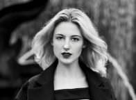 Autor: Paulina Lipińska &bull;&nbsp;Session: Warsaw High Society &bull;&nbsp;Model: Maria / Orange Models &bull;&nbsp;Makeup: Ola Sikora &bull;&nbsp;Styling: Krystian Sierszyński