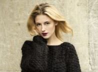 Autor: Paulina Lipińska &bull;&nbsp;Session: Warsaw High Society &bull;&nbsp;Model: Maria / Orange Models &bull;&nbsp;Makeup: Ola Sikora &bull;&nbsp;Styling: Krystian Sierszyński