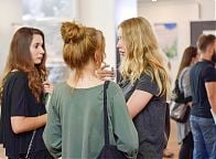 Wernisaż wystawy Warszawskiej Szkoły Reklamy oraz Szkoły Wizażu i Charakteryzacji SWiCh pt. Mistrz i Uczeń. Twórcza Perspektywa. 29 czerwca 2018 r., Mała Warszawa. Fot. Paula Sokołowska