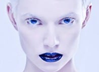 Autor: Grzegorz Mikrut, absolwent &bull;&nbsp;Model: Dorota Nowak &bull;&nbsp;Art director & MUA: Justyna Polkowska &bull;&nbsp;Make Up Artist &bull;&nbsp;Hair: Błażej Pintara 