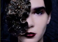 Paulina Lipińska FotoII &bull;&nbsp;Absurde Feminin &bull;&nbsp;MODEL: Marzena / Orange Models &bull;&nbsp;MUA i WŁOSY: Emilia Grzegorzewska &bull;&nbsp;DESIGNER: Ewelina Kozłowska &bull;&nbsp;BIŻUTERIA: Róża T